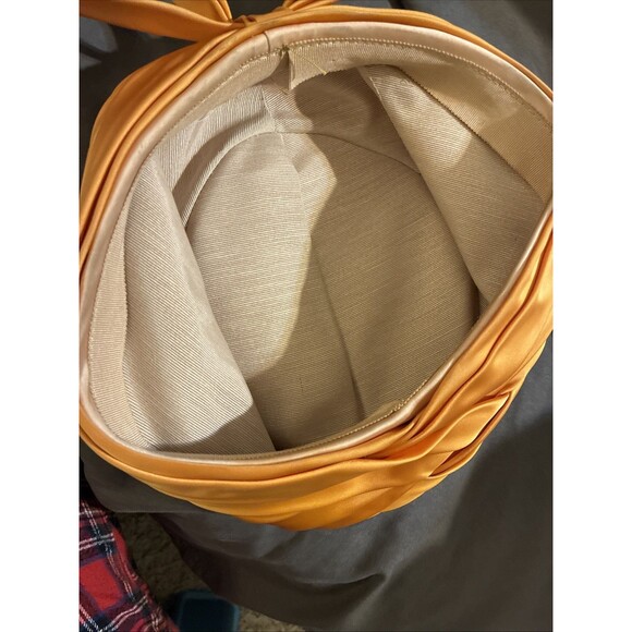 Vintage 1960 Golden Satin Pleated Turban Hat Union Made USA - Picture 8 of 12